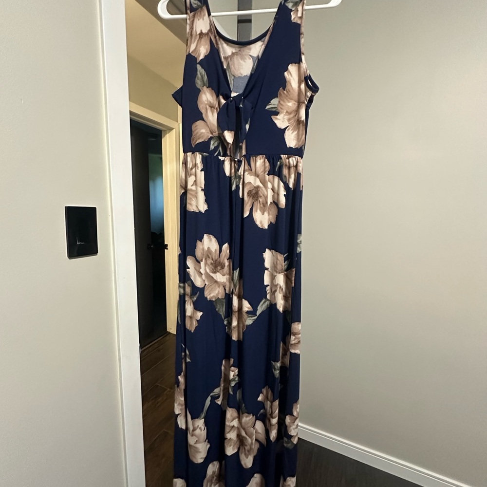 Eclipse Navy and Beige Floral Maxi Dress